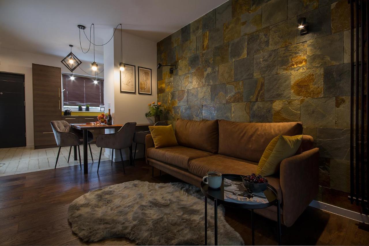 W&K Apartments - Desire Suite - Faktura Vat, Parking 코잘린 외부 사진