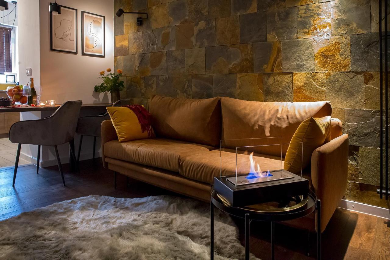 W&K Apartments - Desire Suite - Faktura Vat, Parking 코잘린 외부 사진